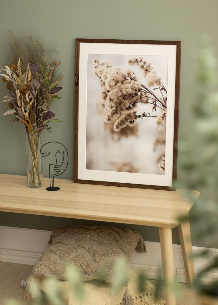 Ram med passepartou Frame Stilren Walnut 56x71 cm - Mounts White 48x64 cm