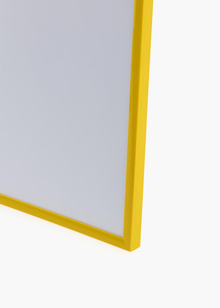 Ram med passepartou Frame New Lifestyle Yellow 40x50 cm - Mounts White 31x41 cm