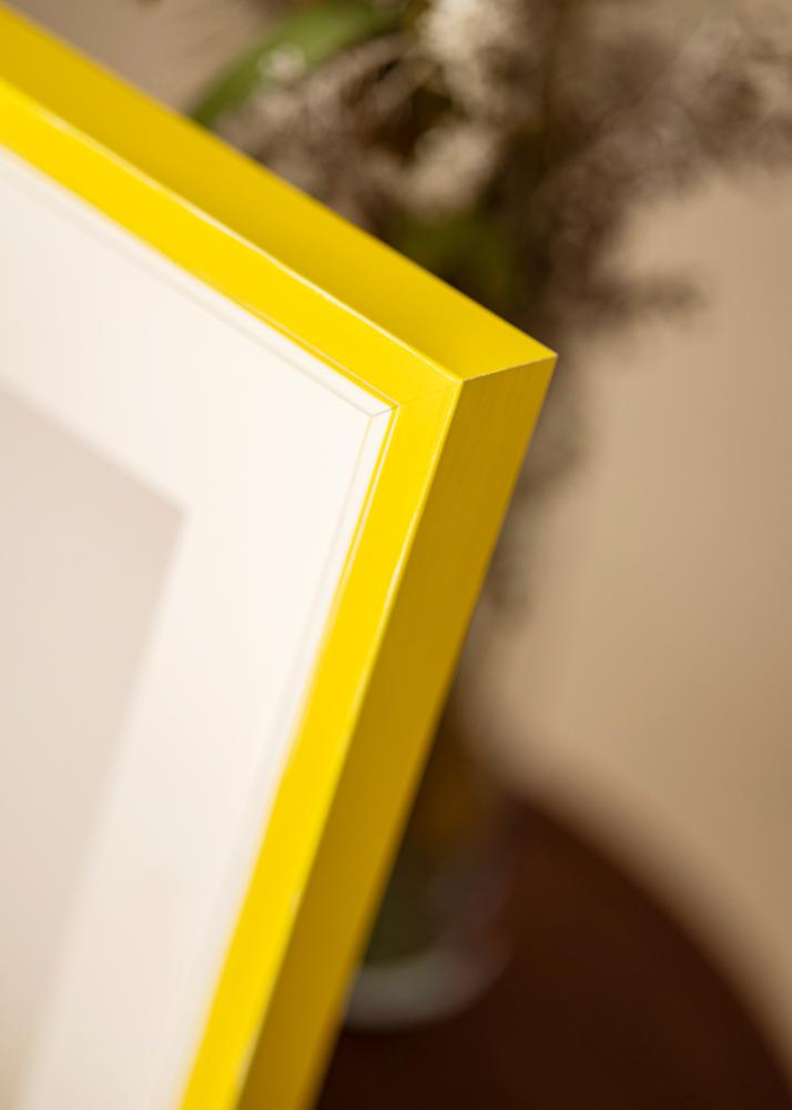 Ram med passepartou Frame Diana Yellow 40x50 cm - Mat White 29.7x42 cm (A3)