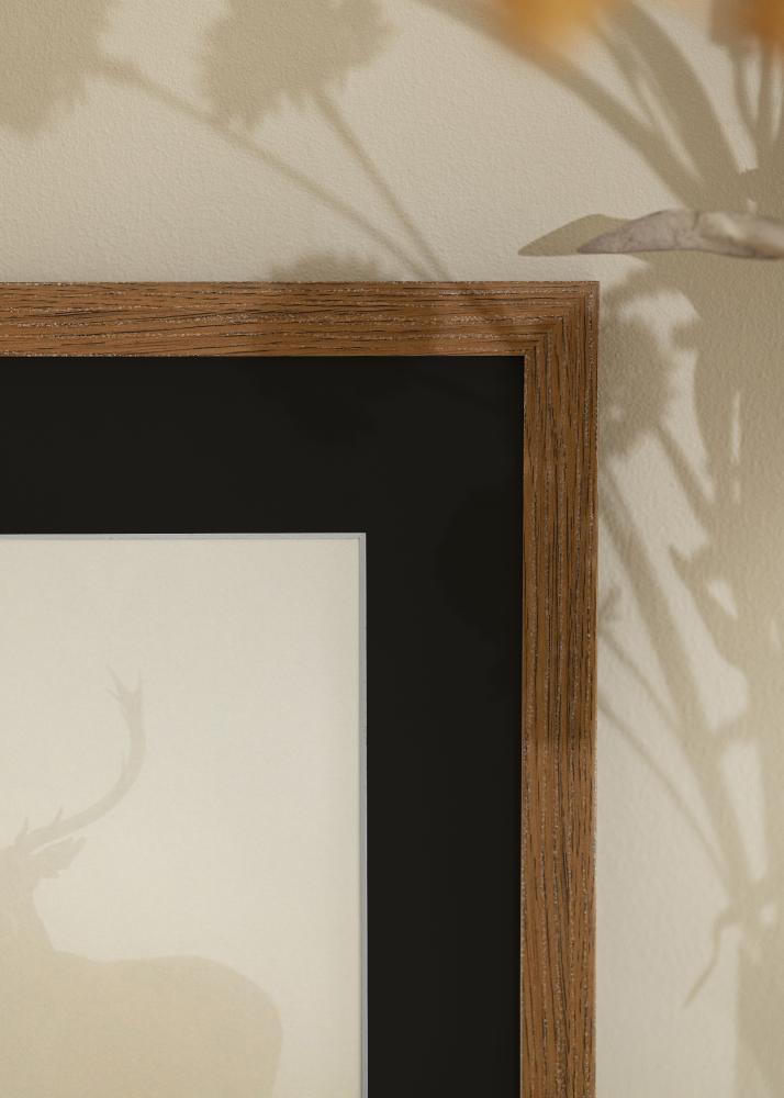 Ram med passepartou Frame Fiorito Dark Oak 50x60 cm - Picture Mount Black 37x46 cm