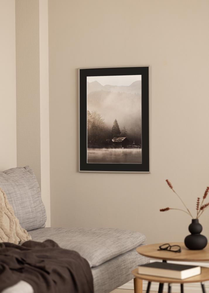 Ram med passepartou Frame New Lifestyle Earth Grey 40x60 cm - Picture Mount Black 32.9x48.3 cm