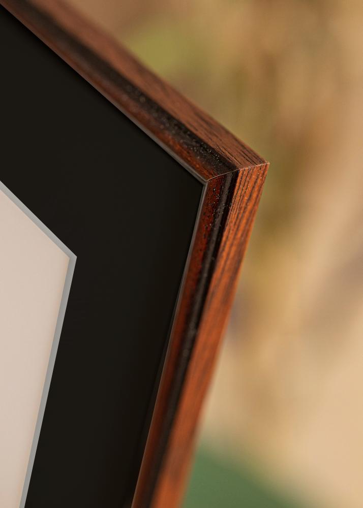 Ram med passepartou Frame Horndal Walnut 50x60 cm - Picture Mount Black 15x20 inches