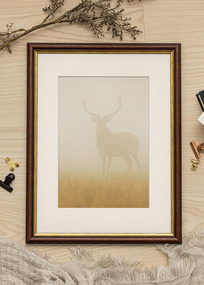 Ram med passepartou Frame Siljan Brown 45x50 cm - Mat White 34x42 cm